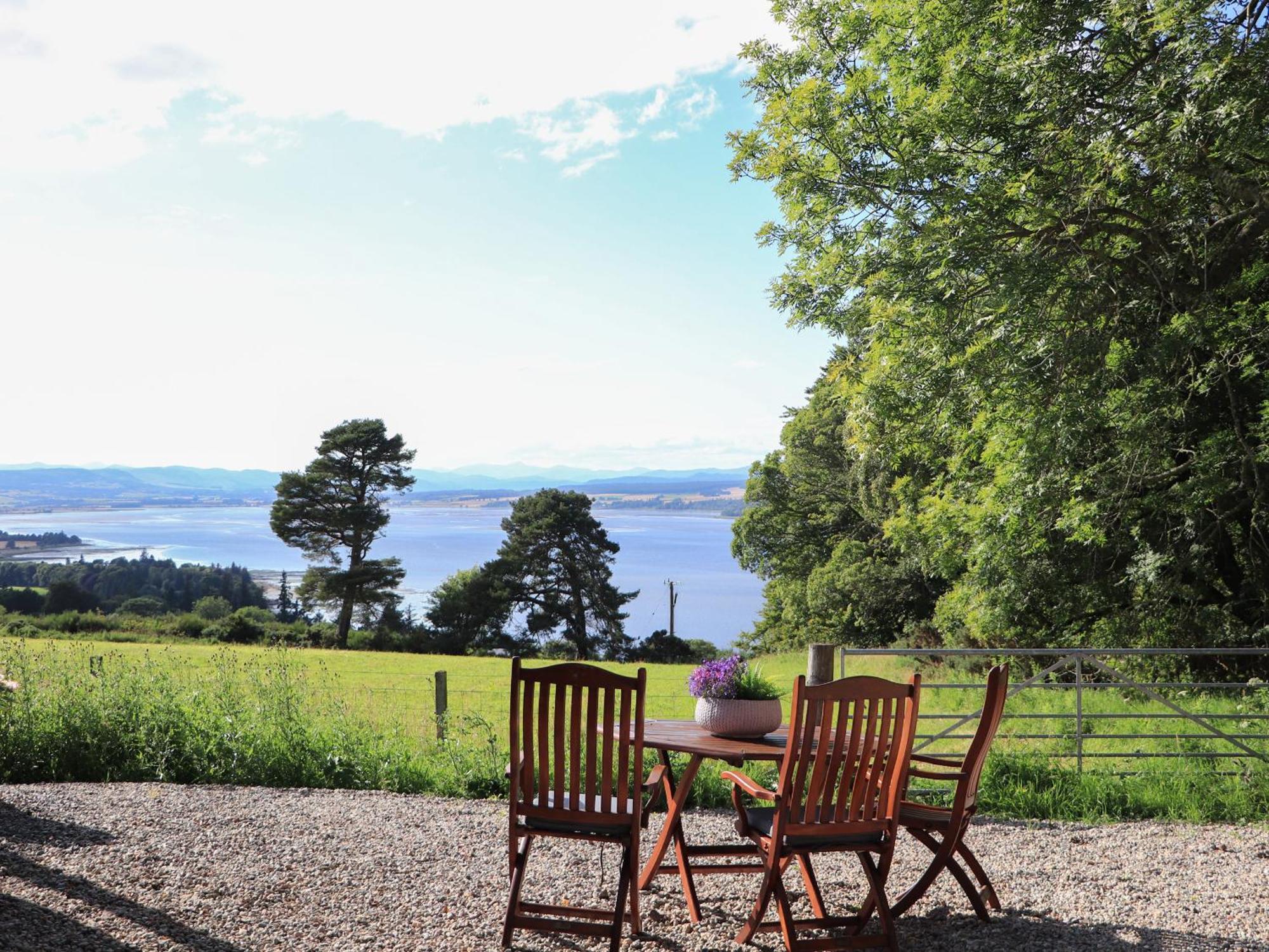 Core-Na-Bye Inverness Bagian luar foto